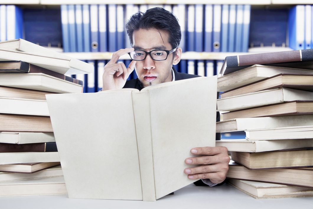 デスクワーカーはご用心。ドライアイの人は文章を読むのが遅い？ | メノコト365 byわかさ生活
