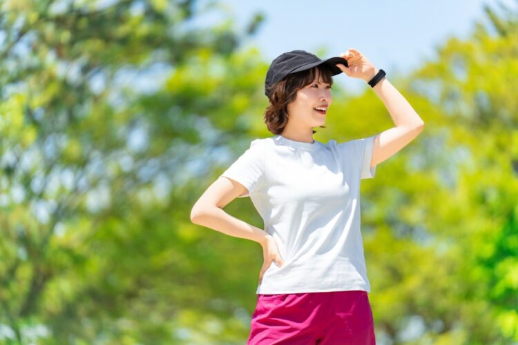 海・プール・花火からエアコンまで。「目の日焼け＆トラブル」を守る夏のアイケア